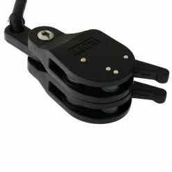 Rupp Lok-Up's Double Halyard Lock With Shock Cord